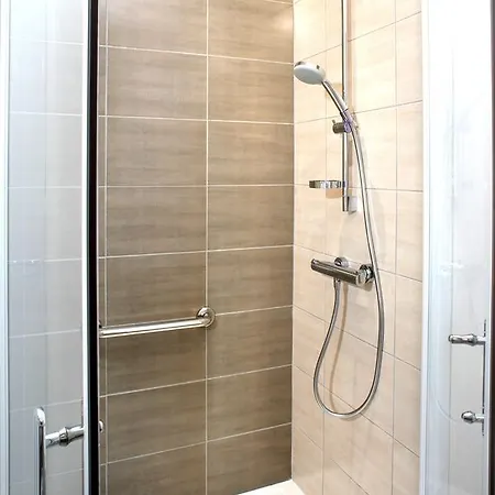 Hotel apartamentowy Domitys - Sophia Nîmes